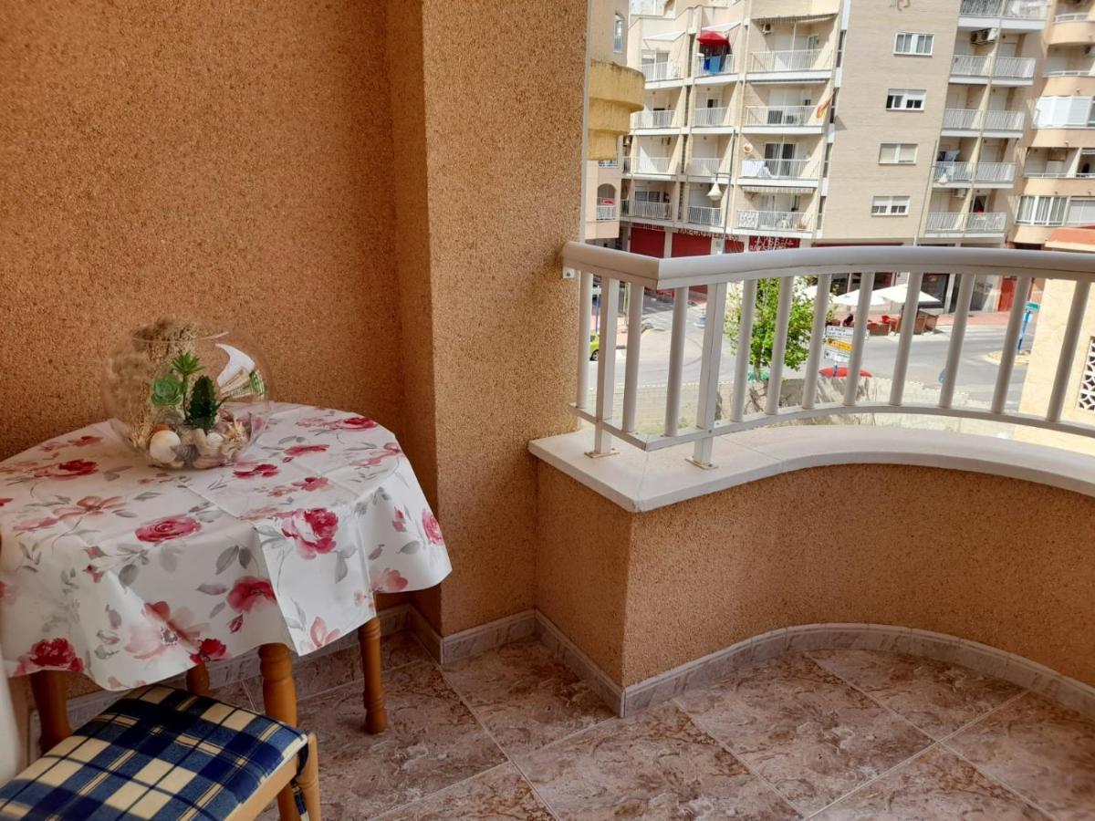 Luxury 2 Bedrooms Apartment With A Garage Torrevieja Luaran gambar