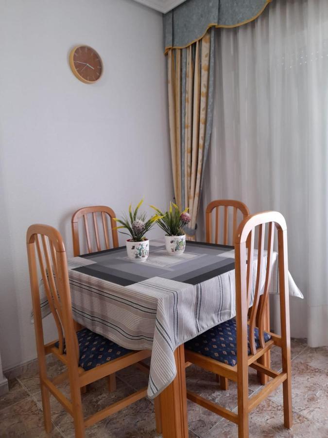 Luxury 2 Bedrooms Apartment With A Garage Torrevieja Luaran gambar