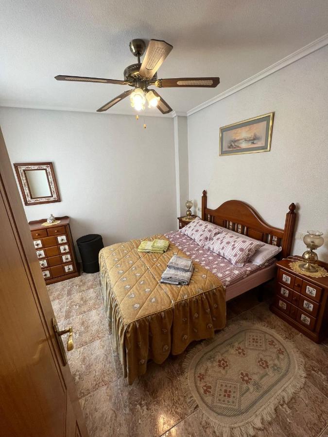 Luxury 2 Bedrooms Apartment With A Garage Torrevieja Luaran gambar