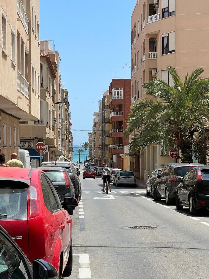 Luxury 2 Bedrooms Apartment With A Garage Torrevieja Luaran gambar